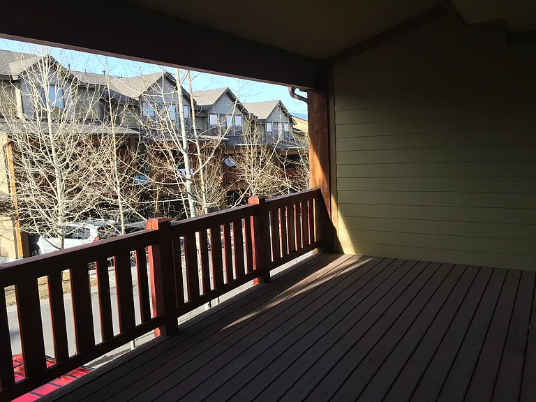 5475 Luge Ln — Photo 8
