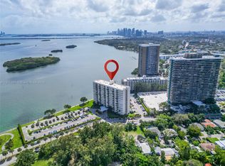 880 NE 69th St APT 10R, Miami, FL 33138