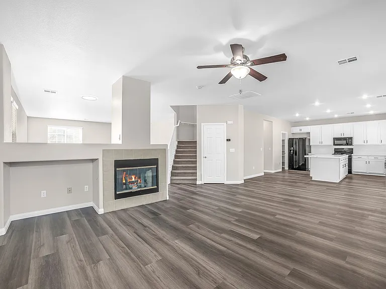 11273 Accademia Ct — Photo 5