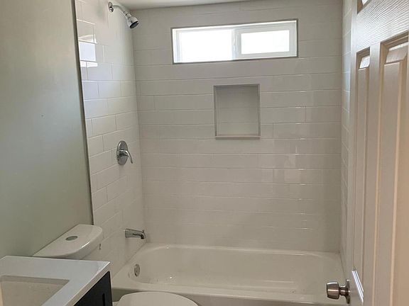 4th image of 1022 E MARIPOSA Street