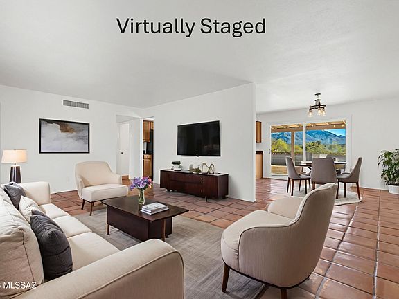 4th image of 9932 N Calle Solano