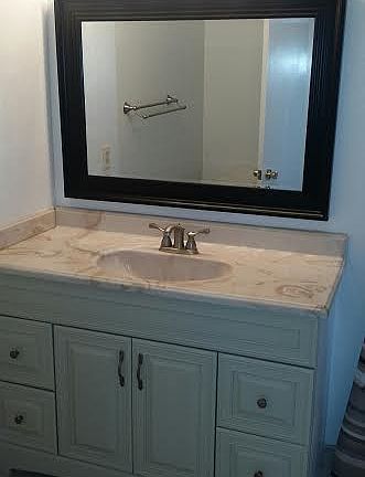 4th image of 4842 E Pico Ave