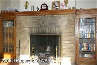 2nd image of 560 Carey Ave