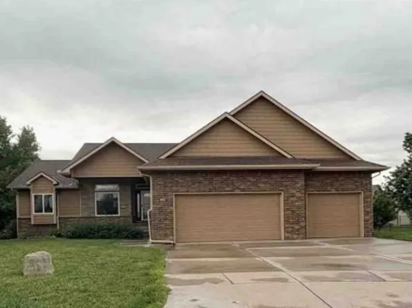 10917 W Waterside Ct, Maize, KS 67101
