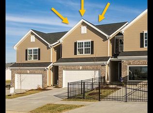 502 Peruque Estates Ln, Wentzville, MO 63385