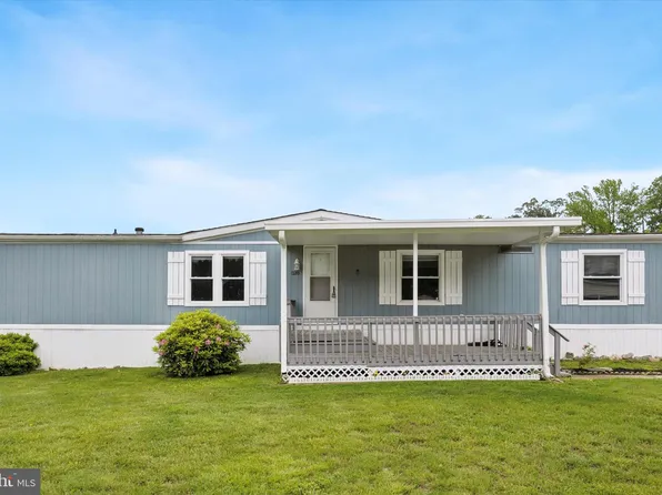 528 Vincent Ln #103, Bear, DE 19701