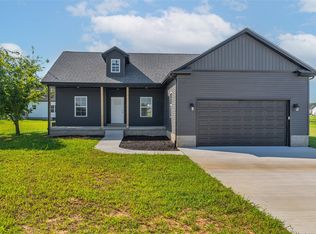 113 Middlebrook Ln, Smiths Grove, KY 42171