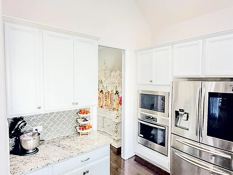 4301 Logan Ridge Dr — Photo 3
