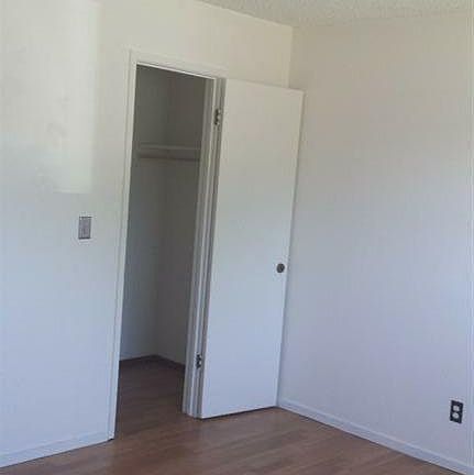 3rd image of 27186 Stanford Ave