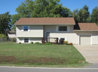 405 S Main St, Benton, KS 67017