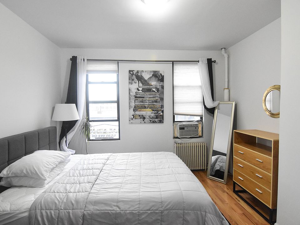 1st image of 955 Grand St APT 3L