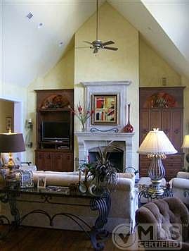 2nd image of 199 Water Oak Cir