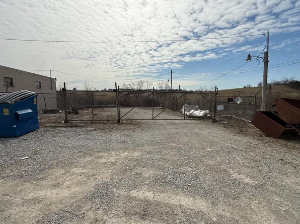 1241 Glensboro Rd, Lawrenceburg, KY 40342