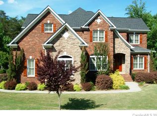 133 Logan Crossing Dr, Davidson, NC 28036