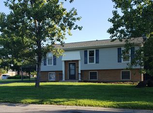 206 Clubhouse Dr, Roanoke, VA