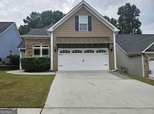 175 Greenview Dr, Newnan, GA 30265