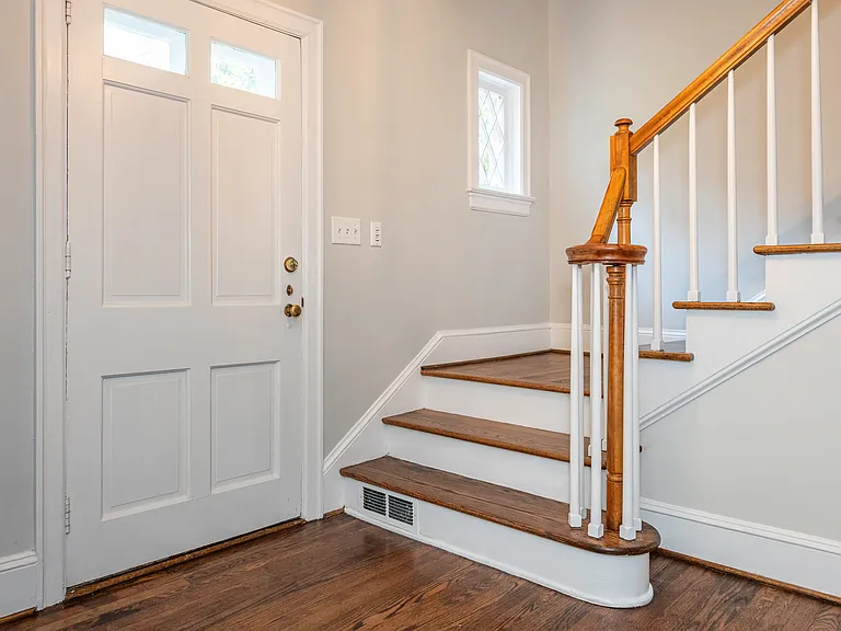 4001 Churchill Rd — Photo 33