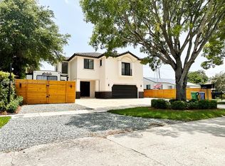 6434 SW 38th St, Miami, FL 33155