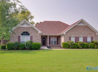 16018 Silky Dr, Harvest, AL 35749