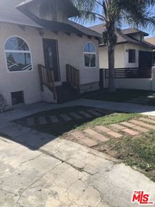 1026 E 42nd St, Los Angeles, CA, 90011