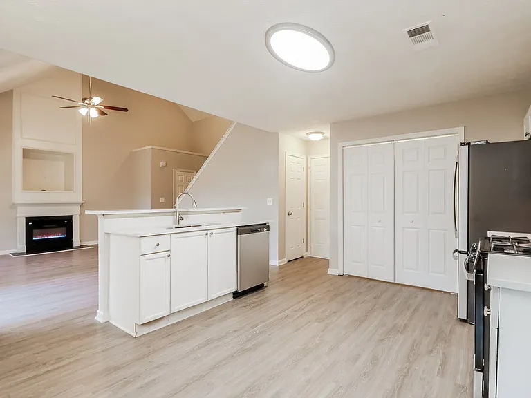 2285 Wingfoot Pl — Photo 8