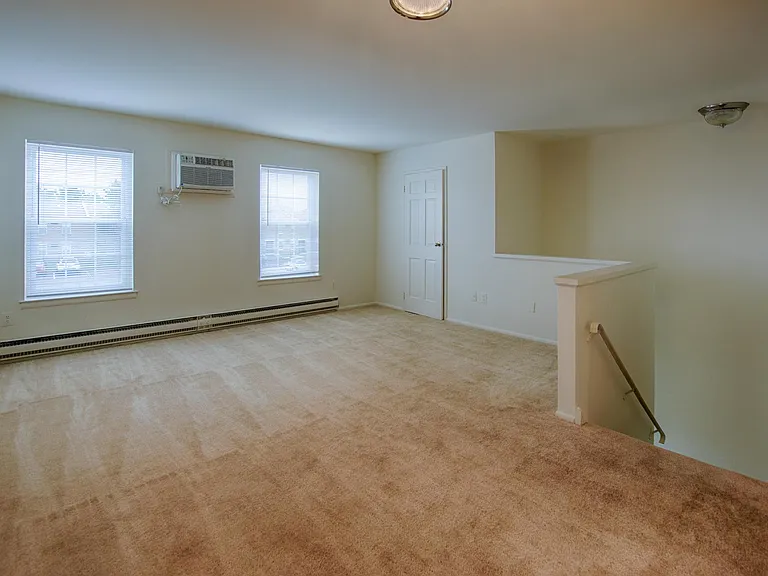 4067 Harbour Dr — Photo 16