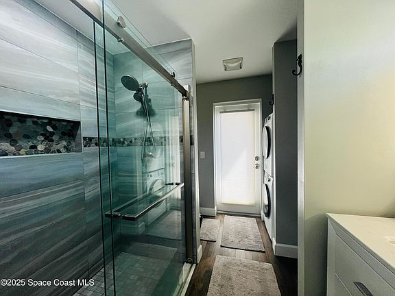 4th image of 345 S Brevard Ave #345B