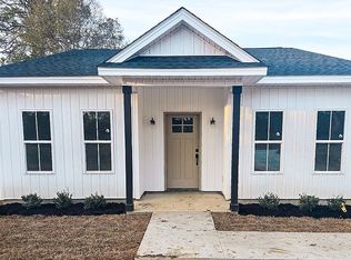 14 Satilla Church Rd, Baxley, GA 31513