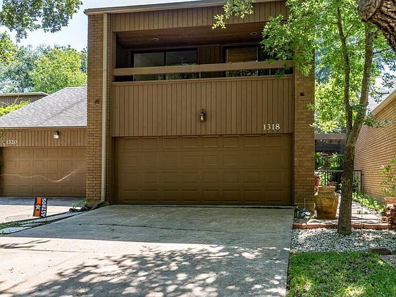 2nd image of 1318 Chardonnay Dr #1