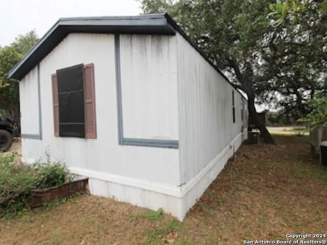 3 bed, 2.0 bath, 1100 sqft, $1,025 — Photo 1