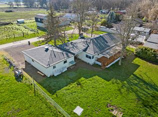 7385 Maple Ln, Central Pt, OR 97502