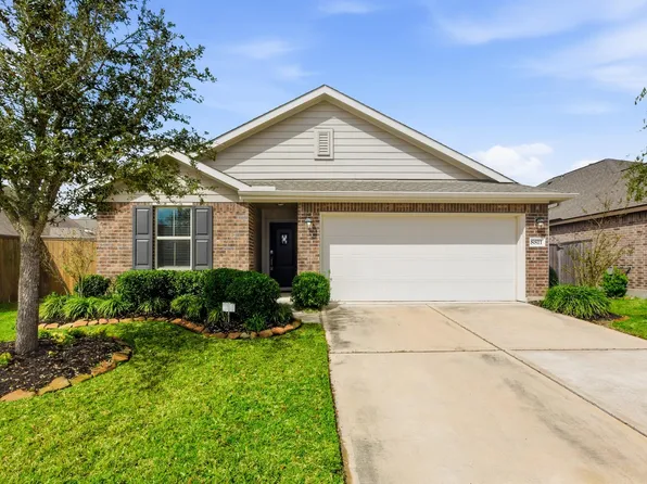 8811 Beacon Mill Dr, Cypress, TX 77433