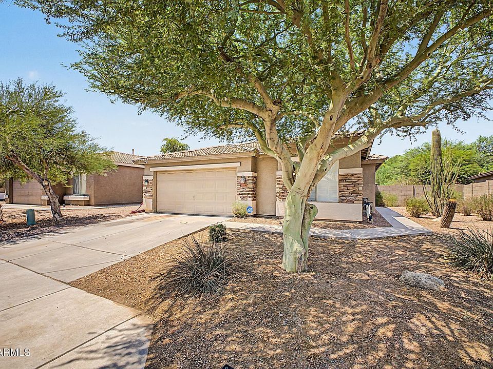 1st image of 33198 N CAT HILLS Avenue