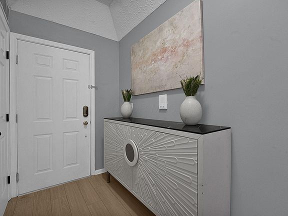 5th image of 6200 Harbour Pointe Unit 301
