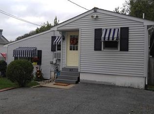 37 Stoddard St, Somerset, MA 02725