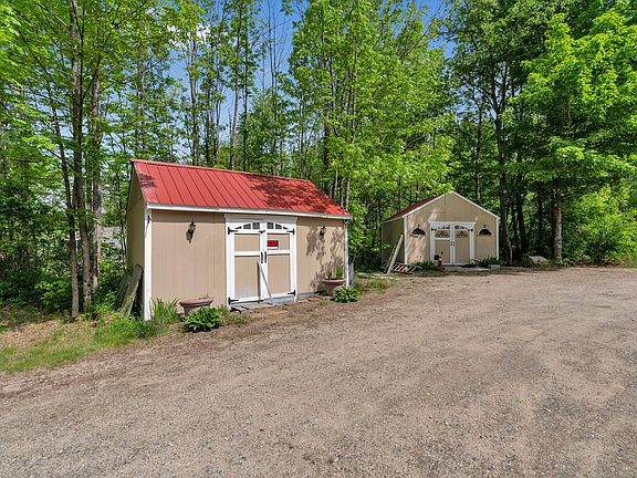 5th image of 85 Cramm Road