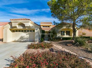 8916 Signal Terrace Dr, Las Vegas, NV 89134