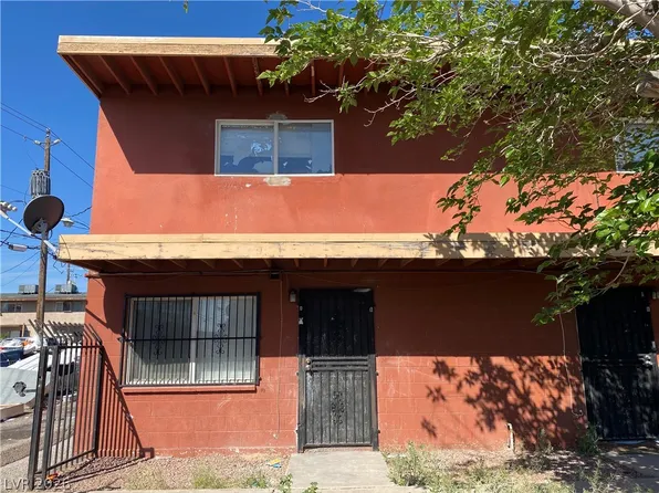 2812 Marlin Ave APT A, Las Vegas, NV 89101