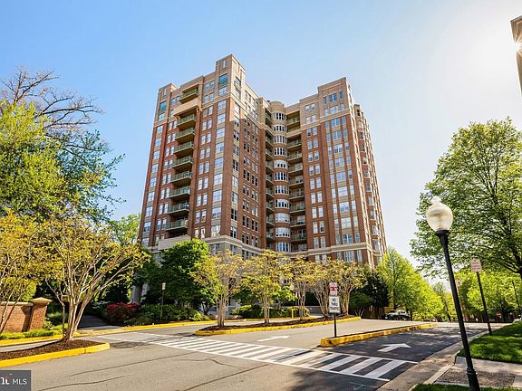3rd image of 11776 Stratford House Pl APT 1404