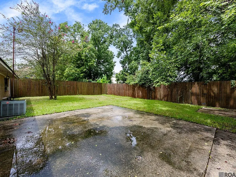 7224 Meadow Park Ave — Photo 15