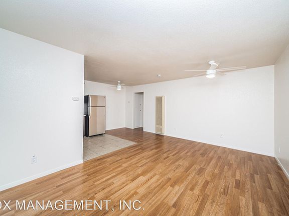 5th image of 4149 Central Ave #4