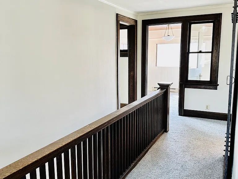 2829 E Main St — Photo 15