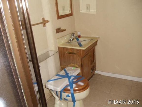 5th image of 2218 Herrington St