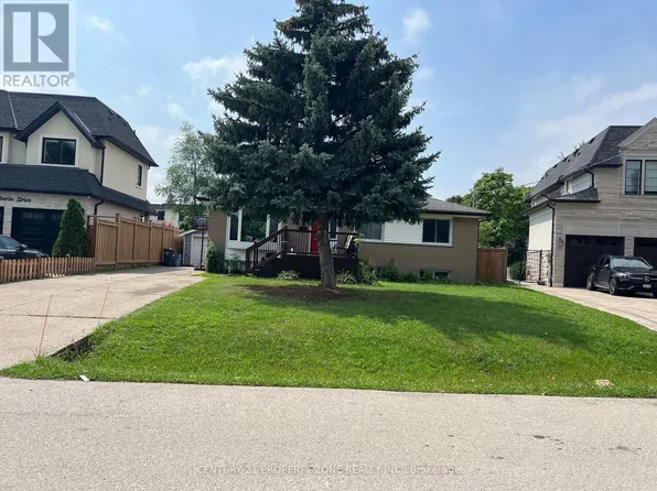 556 Sherin Dr, Oakville, ON L6L 4J8