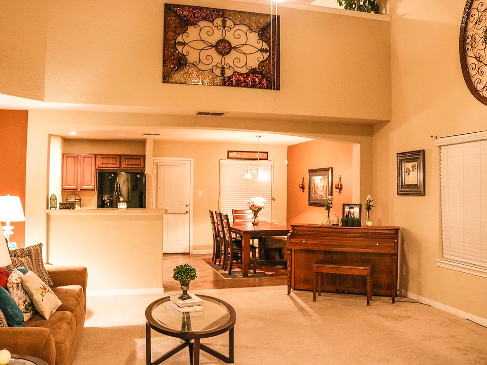 1st image of 10619 Bayhill Den