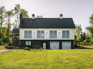 6 Crimson Hl, Rhinebeck, NY 12572