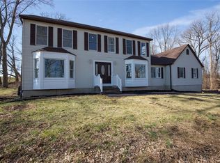 26 Covered Bridge Rd, Warwick, NY 10990