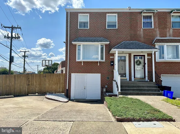3596 Dows Rd, Philadelphia, PA 19154