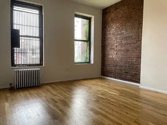 Rented by Best Apartments North Inc | media 34