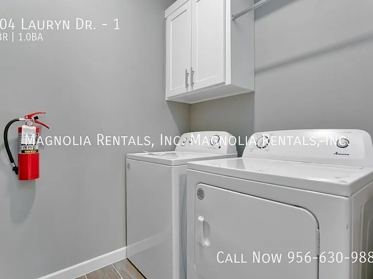 204 Lauryn Dr #1 — Photo 5